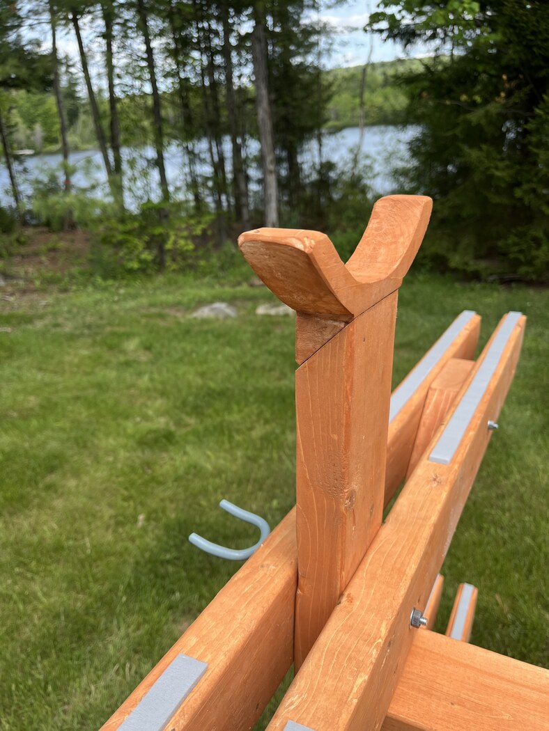 Integrated paddle holder detail